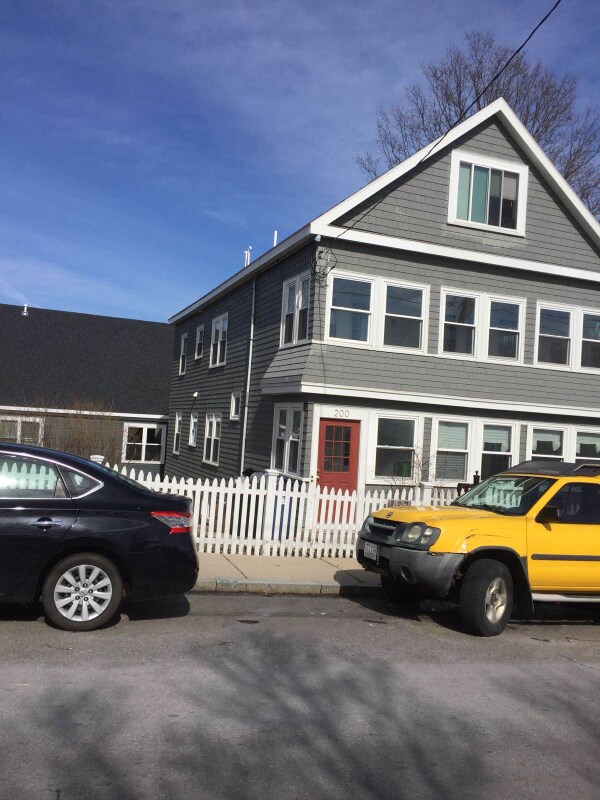 Primary Photo - 200 Parker Hill Ave