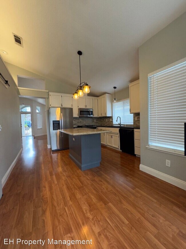 Building Photo - 3 br, 2 bath House - 9191 Jamel Ct