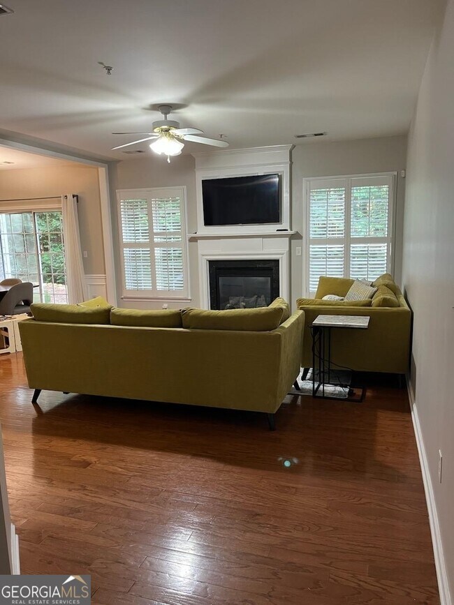 Foto del edificio - 1653 Fair Oak Way