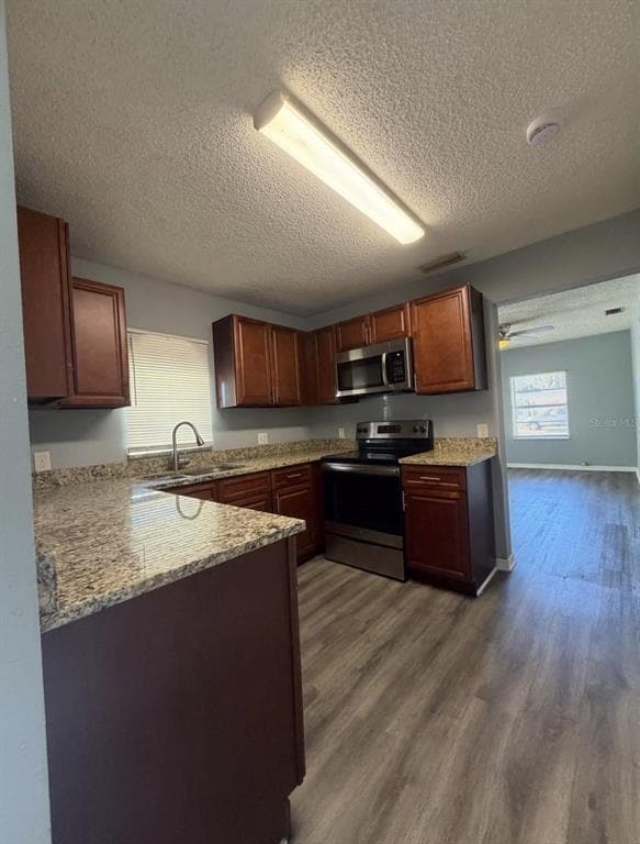 Foto del edificio - 1553 31st St