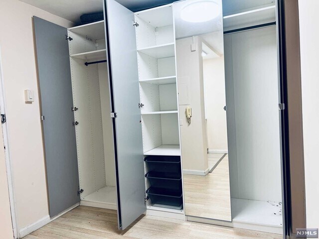 Foto del edificio - 411 Park Pl