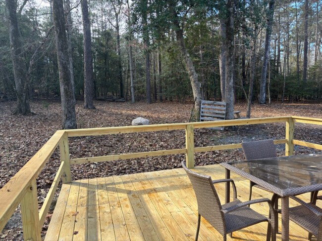 Foto del edificio - 61 Duckbill Rd