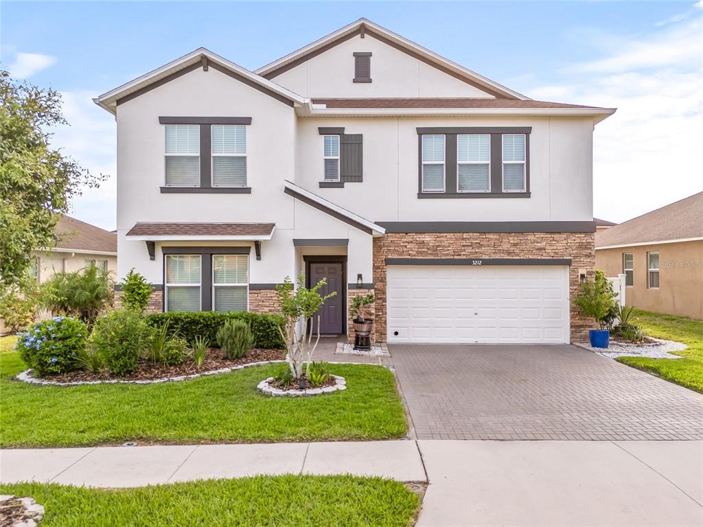 Foto principal - 3212 Calvano Dr
