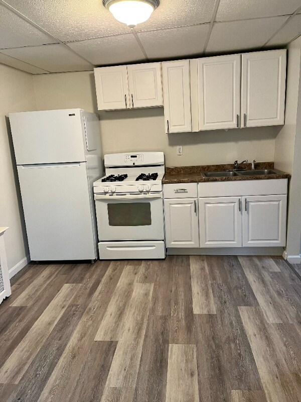 Foto principal - 323 Brook St