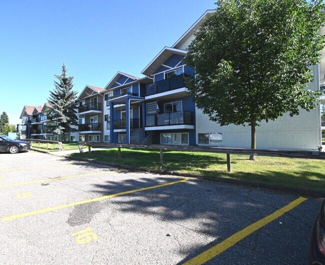 Building Photo - 1 bedroom in Prince George BC V2M 5L3