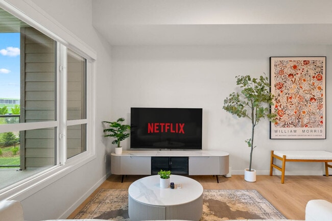 Building Photo - 20295 Seton Way SE