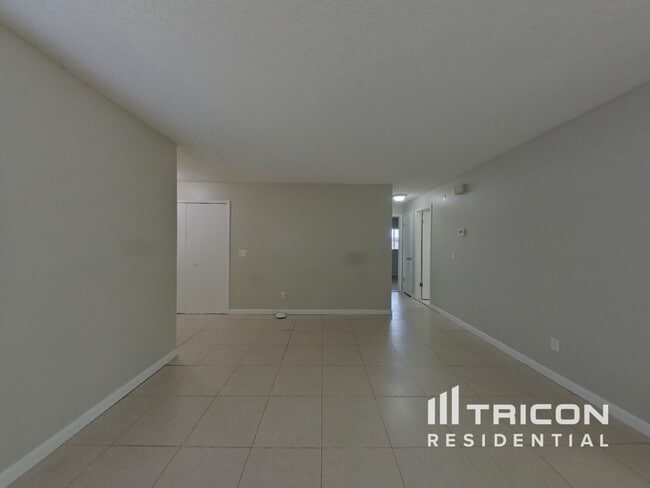 Building Photo - 8008 Port Said Street Orlando FL
