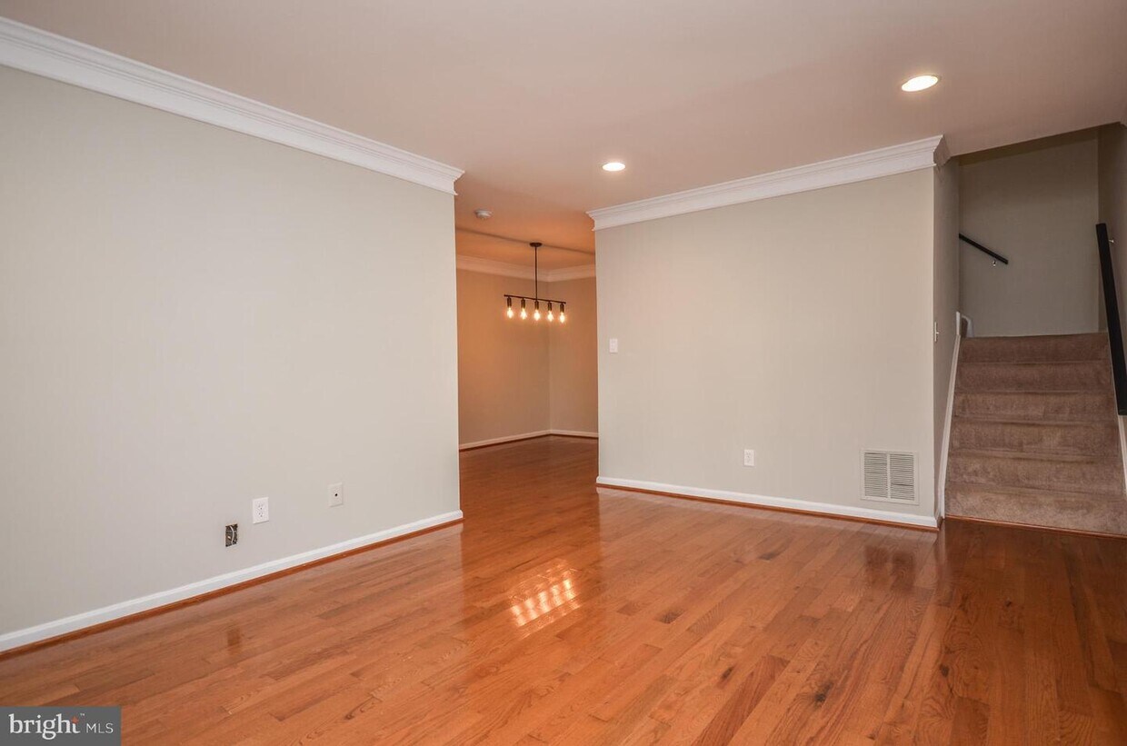 9316 Jarrett Ct, Gaithersburg, MD 20886 Townhome Rentals in