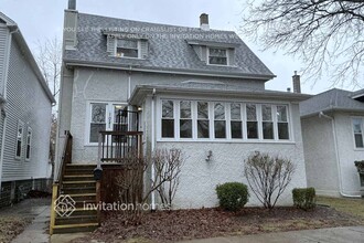 Building Photo - 1021 Marengo Ave