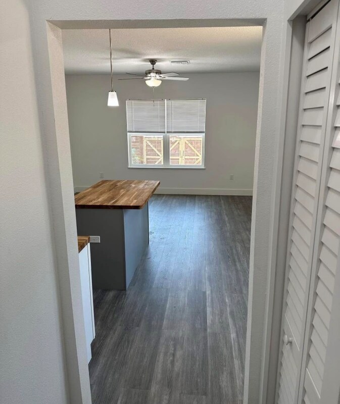 Foto principal - 701 E Ellicott St