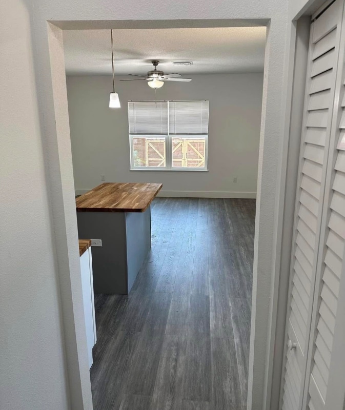 Photo - 701 E Ellicott St (Tampa, FL)