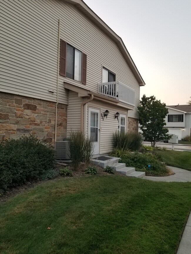 Foto del edificio - 333 Jefferson Ct