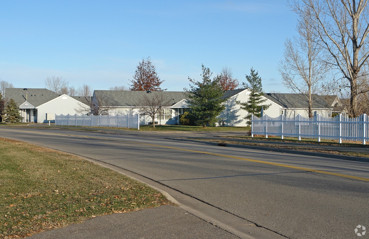 Building Photo - Cottages of Aspen