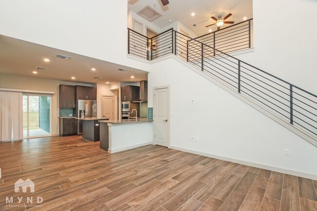 Foto del edificio - 9717 Evening Canopy Dr