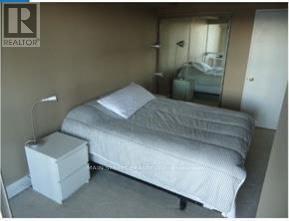 Photo du bâtiment - 92 King St E