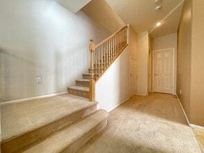 Building Photo - 8604 Splendid Leaf Ct