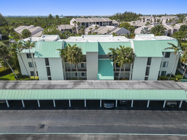 Building Photo - 2400 S Ocean Dr