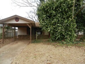 Building Photo - 1510 Clarence St