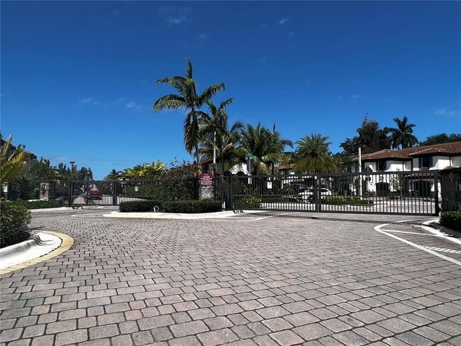 Building Photo - 5011 Lily Way