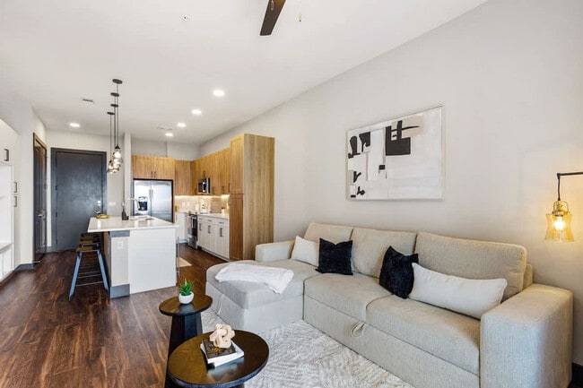 Foto del edificio - 9127 Research Blvd