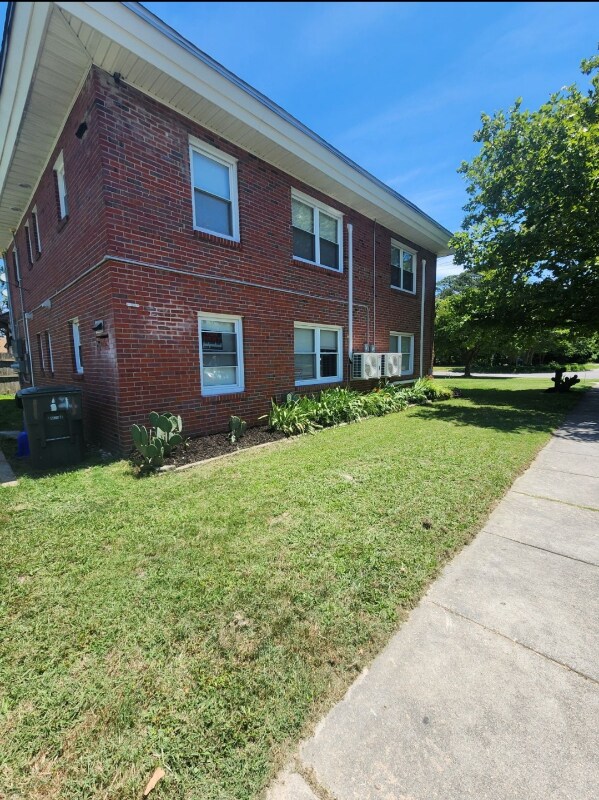 Foto del edificio - 9537 Granby St
