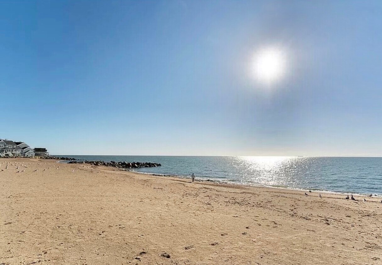 42 Coe Ave Unit 42B, East Haven, CT 06512 Apartments in East Haven