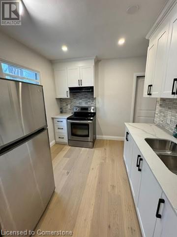 Photo du bâtiment - 74 St Clair Ave