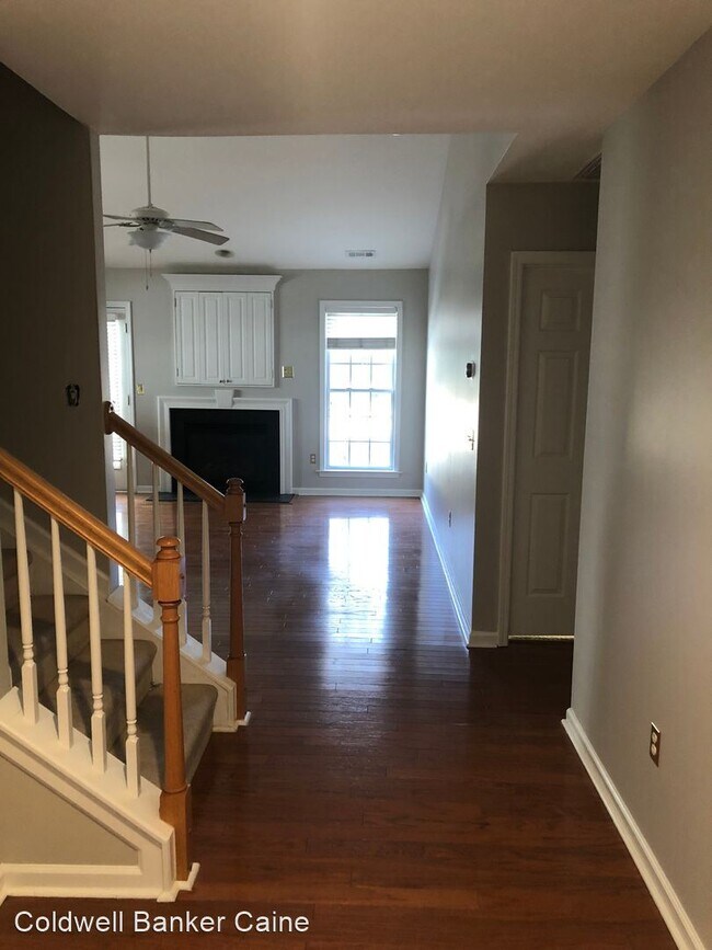 Building Photo - 3 br, 2 bath House - 106 Crown Empire Court