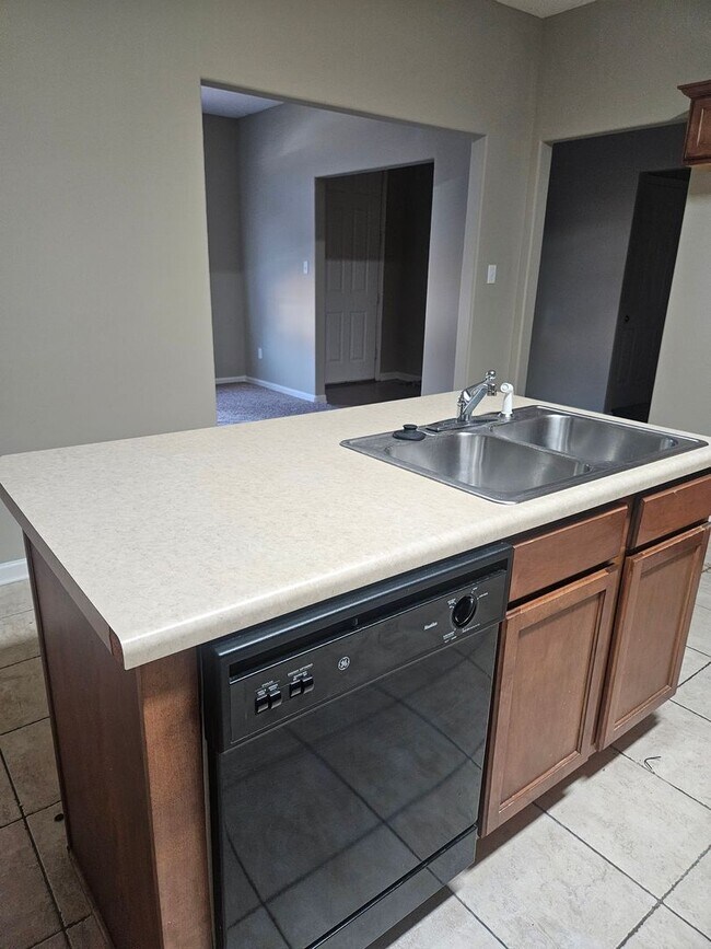 Building Photo - Available now!!