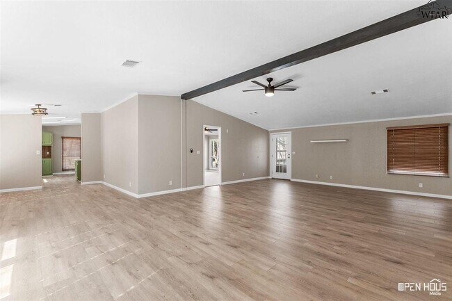 Building Photo - 110 S Preston Rd