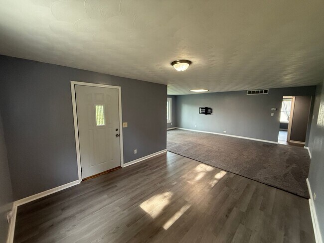Foto del edificio - 7149 Stellhorn Rd