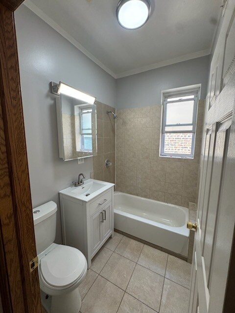 Foto del edificio - 3748 W Cermak Rd
