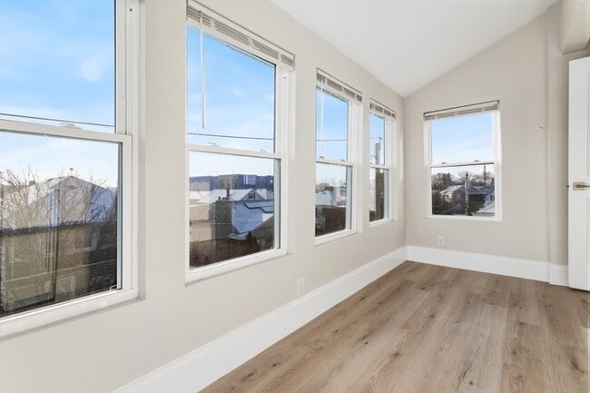 Photo - 41 Wolcott St Apartment