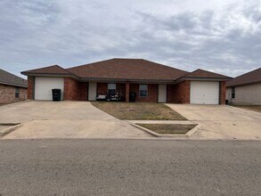 Building Photo - 3802 Pecos Dr