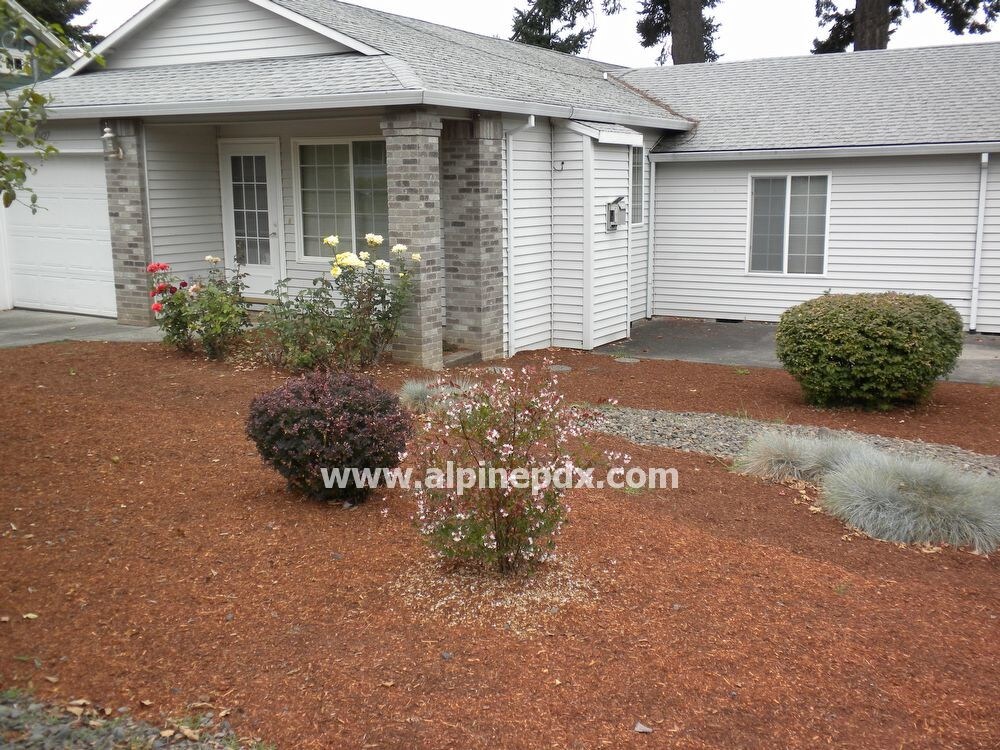 Primary Photo - Duplex in Parkrose Area