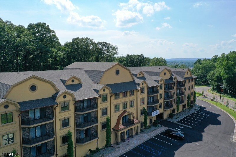 10 Lower Notch Rd Unit 14, Woodland Park, NJ 07424 Apartment for Rent