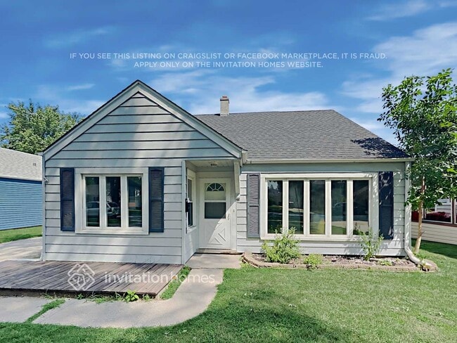 Building Photo - 9243 S 49th Ct