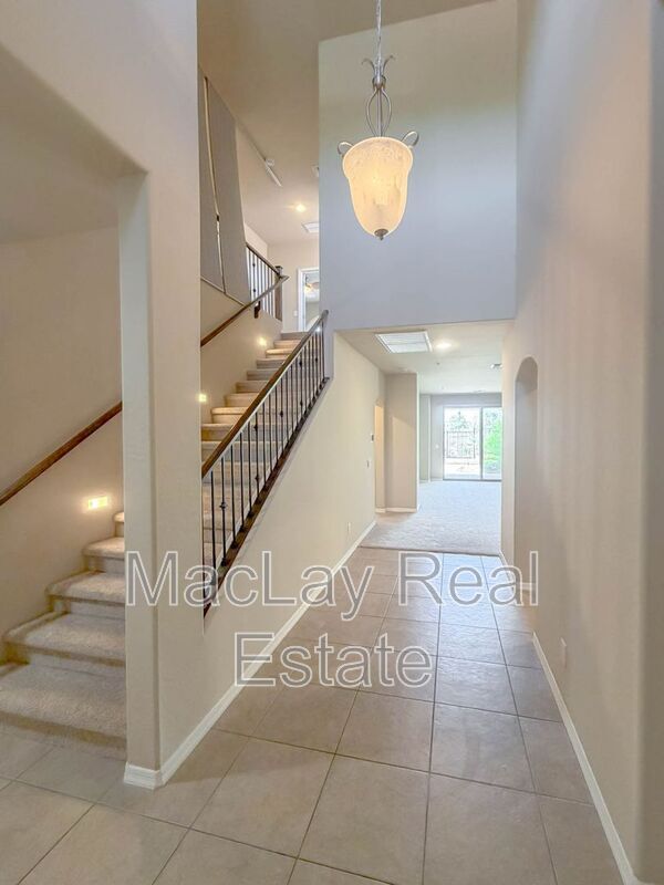 Building Photo - 4700 S Fulton Ranch Blvd