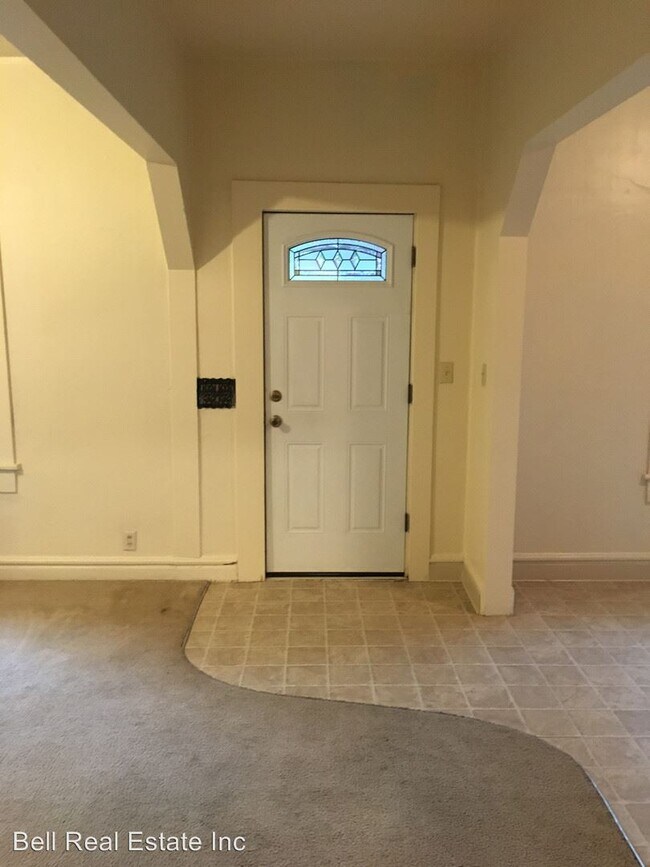 Foto del edificio - 2158-2158 1/2 Alder St