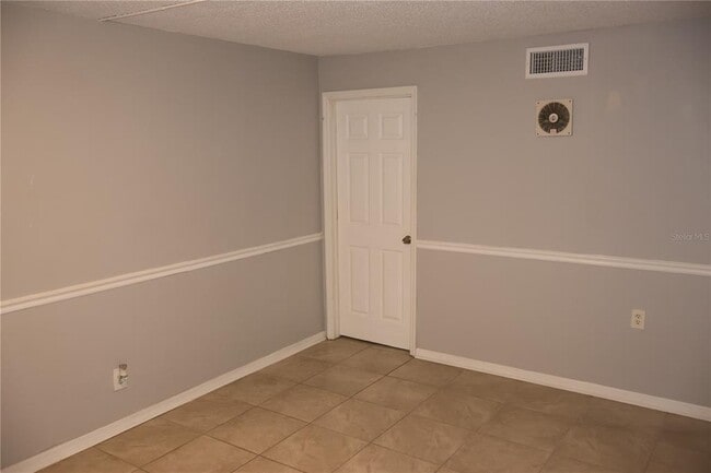 Building Photo - 7609 Abbey Ln