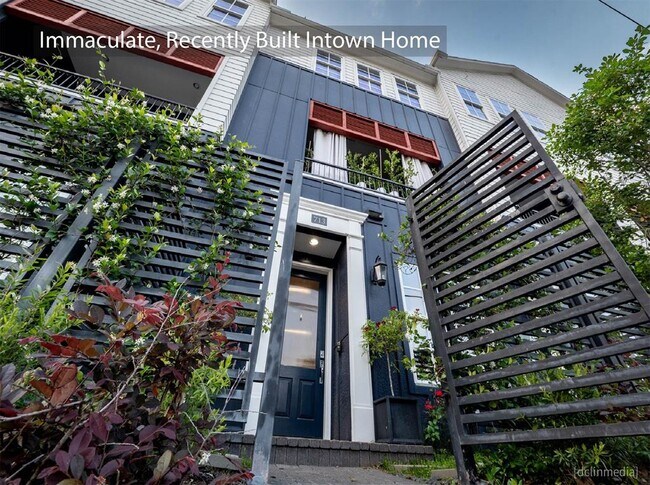 Foto del edificio - 713 Bringhurst St