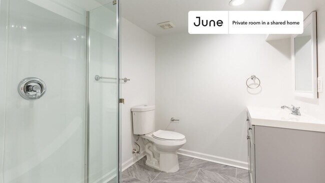 Foto del edificio - Room in Shared 4 bed/3.5 bath home