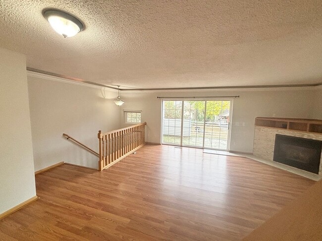 Building Photo - 7049 Lockslie Way