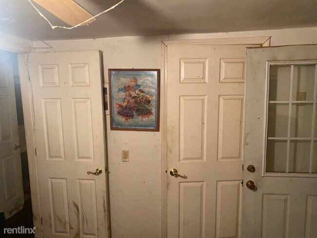 Foto del edificio - 2 br, 1 bath House - 1000 Brown Mountain Rd.