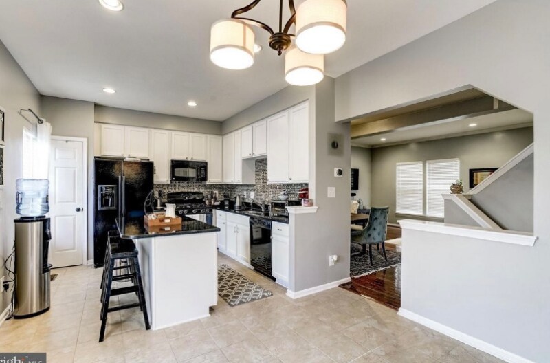 Building Photo - 7025 Rogue Forest Ln