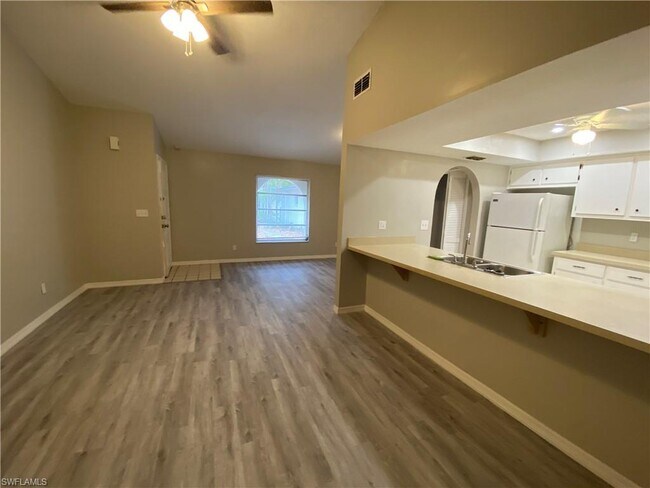 Building Photo - 3603 SE 9th Pl