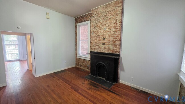 Foto del edificio - 408 W Marshall St