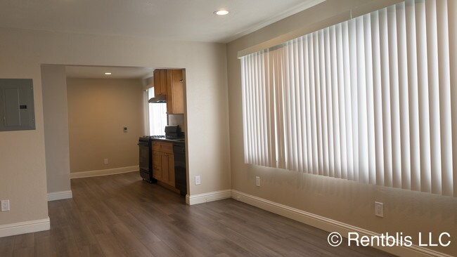 Foto del edificio - 3210 San Leandro St