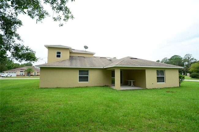 Building Photo - 20 Wheeler Ln