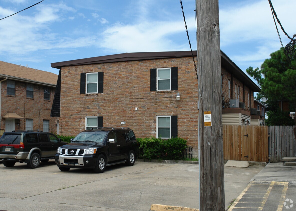 Primary Photo - 2801 Houma Blvd